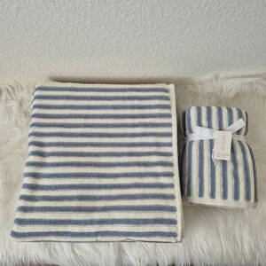 3pc Rachel Zoe Blue and White Striped Towels 100% cotton( 2pc hand + 1pc Bath)